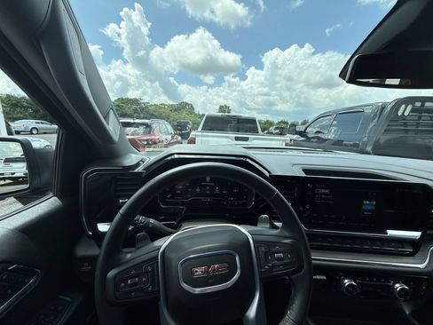 Certified 2024 GMC Sierra 1500 SLT w/ SLT Premium Plus Package AWD/4WD image 17