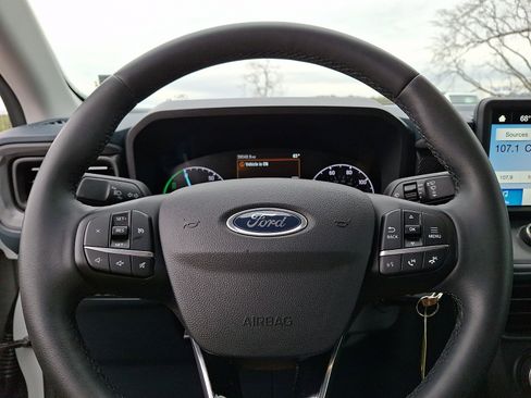Certified 2024 Ford Maverick XLT w/ XLT Luxury Package FWD image 18