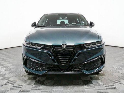 New 2026 Alfa Romeo Tonale w/ Black Premium Package AWD/4WD image 37