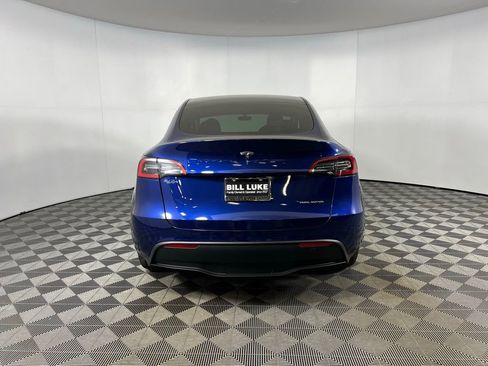 Used 2023 Tesla Model Y Long Range image 8