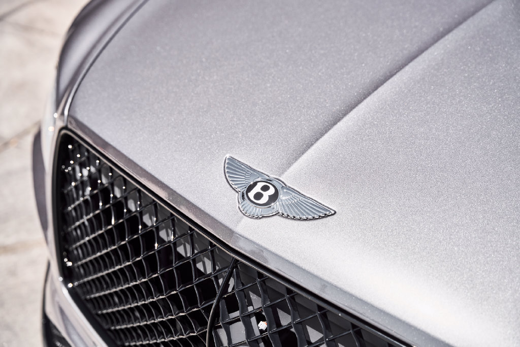 Used 2024 Bentley Bentayga AWD/4WD image 7
