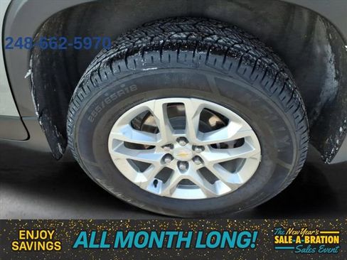 Used 2023 Chevrolet Traverse LS w/ Safety Package image 8