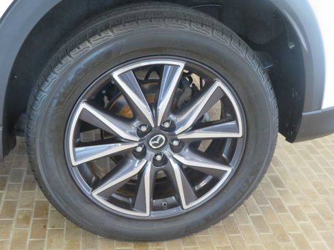 Used 2018 MAZDA CX-5 Touring FWD image 8