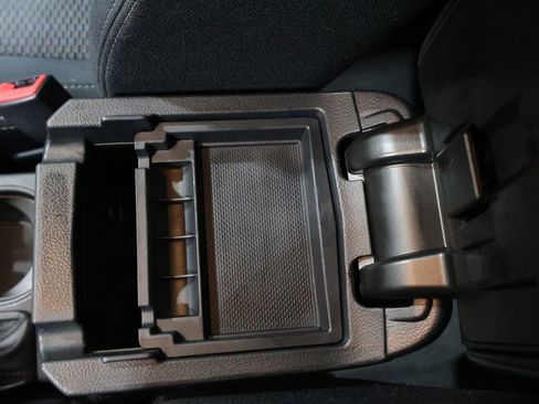 Used 2018 Subaru Forester 2.5i Premium AWD/4WD image 30