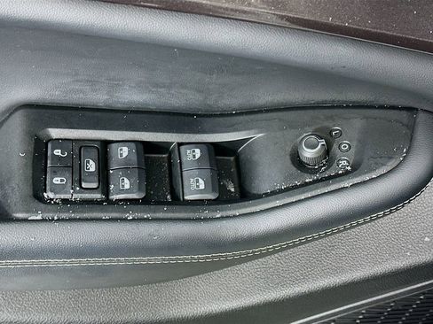 Certified 2023 Jeep Grand Cherokee L Laredo image 27