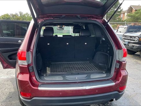 Used 2019 Jeep Grand Cherokee Limited AWD/4WD image 26