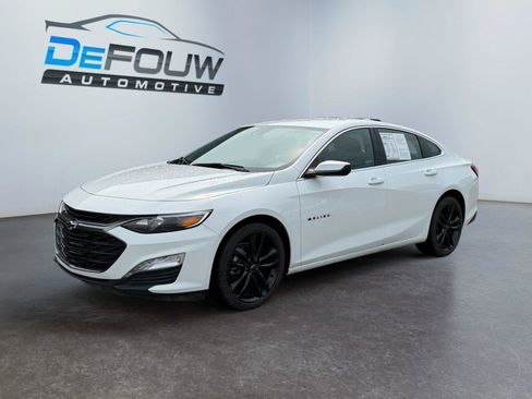 Used 2024 Chevrolet Malibu LT w/ Sport Edition FWD image 7