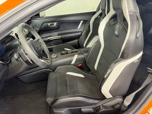 Certified 2020 Ford Mustang Shelby GT500 w/ Technology Package image 11