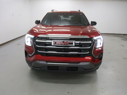 New 2026 GMC Terrain Elevation w/ Elevation Premium Package image 2