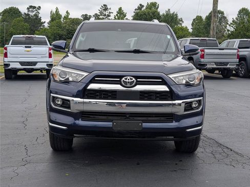 Used 2023 Toyota 4Runner Limited AWD/4WD image 8
