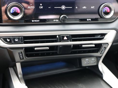 Used 2025 Lexus RX 350 w/ Convenience Package AWD/4WD image 25