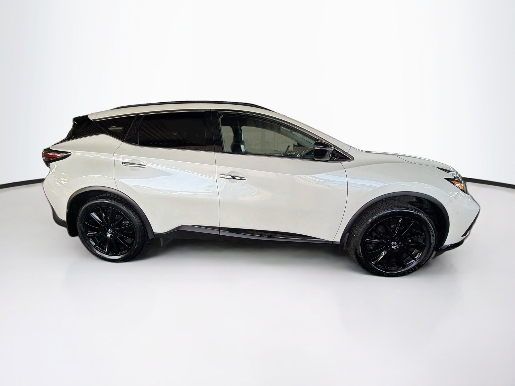 Used 2024 Nissan Murano SV w/ SV Midnight Edition Package AWD/4WD image 10