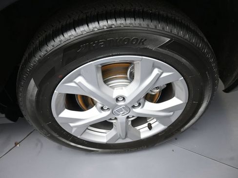 Certified 2025 Honda HR-V LX image 15