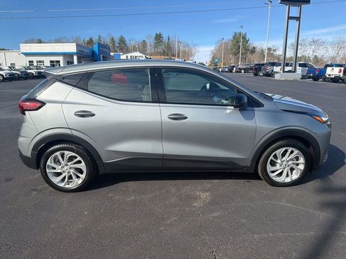 New 2027 Chevrolet Bolt LT w/ Comfort Package image 8