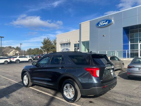 Used 2023 Ford Explorer XLT w/ Class IV Trailer Tow Package AWD/4WD image 2