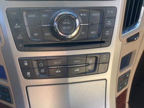Used 2014 Cadillac CTS Premium image 13