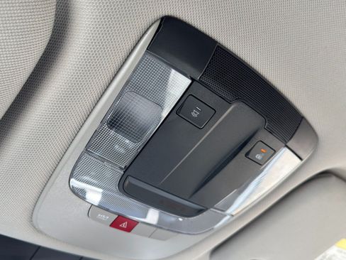Used 2024 Kia Sorento S FWD image 34