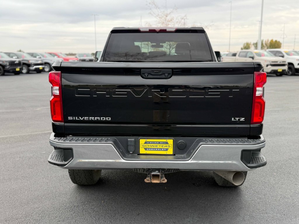 Used 2022 Chevrolet Silverado 3500 LTZ w/ Gooseneck/5TH Wheel Package AWD/4WD image 8