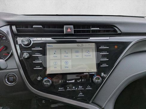 Certified 2019 Toyota Camry XSE image 12