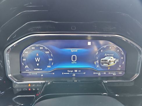 Used 2022 Chevrolet Silverado 1500 LT Trail Boss w/ Convenience Package II image 15