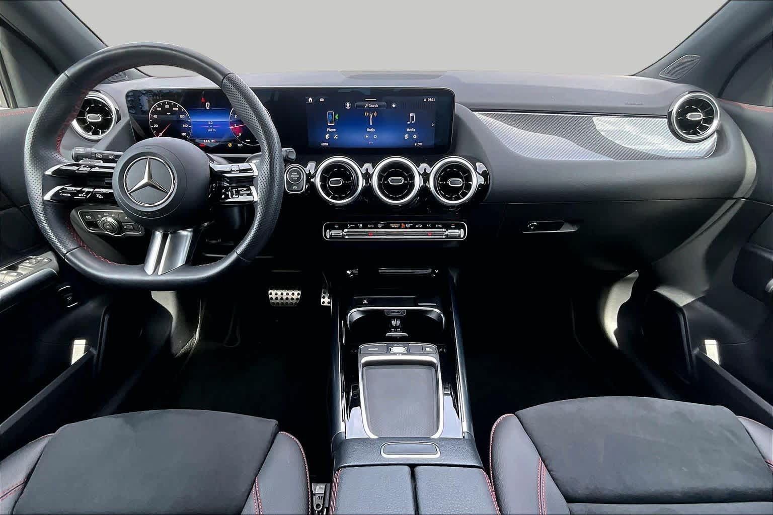 Certified 2026 Mercedes-Benz GLA 250 4MATIC image 17