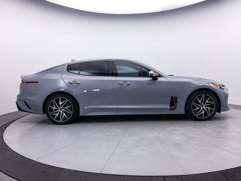 Used 2022 Kia Stinger GT-Line RWD image 38