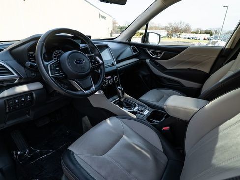 Used 2024 Subaru Forester Limited image 13