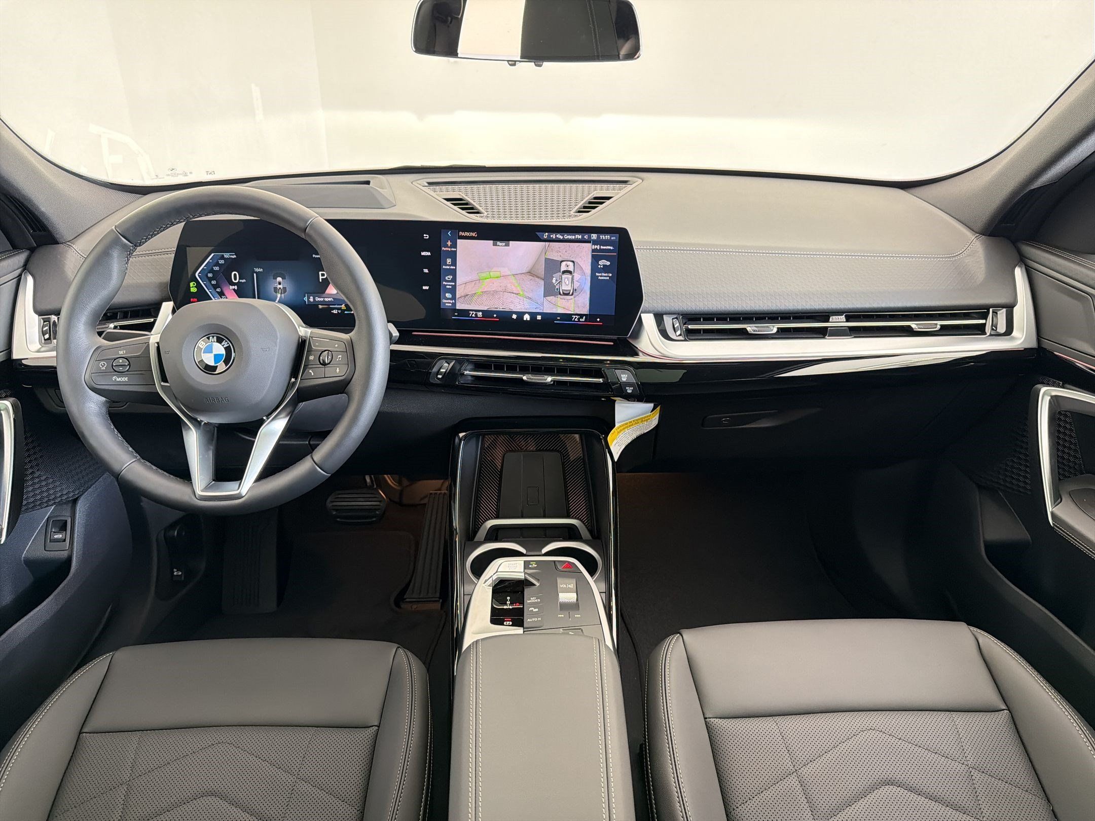 New 2026 BMW X2 xDrive28i w/ Technology Package AWD/4WD image 17