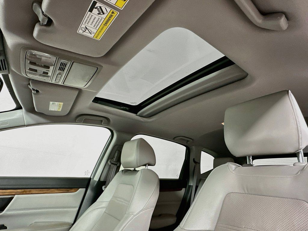 Used 2022 Honda CR-V Touring image 11