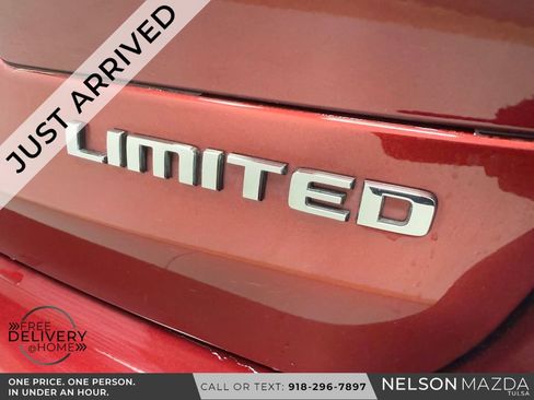 Used 2021 Jeep Grand Cherokee L Limited AWD/4WD image 15
