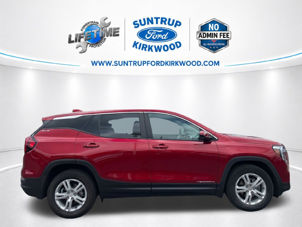 Used 2022 GMC Terrain SLE FWD image 8