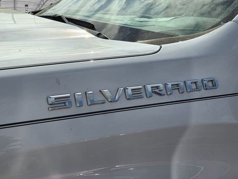 Used 2021 Chevrolet Silverado 1500 Custom w/ Safety Confidence Package image 4