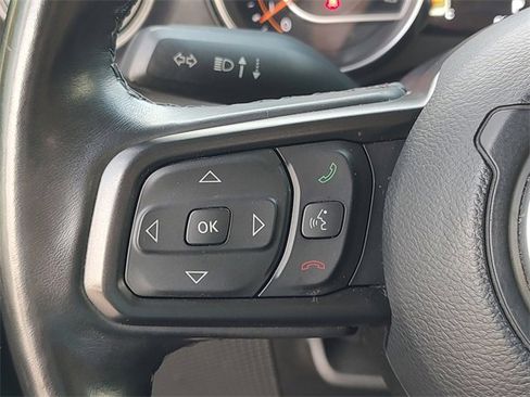 Certified 2022 Jeep Gladiator Sport image 12