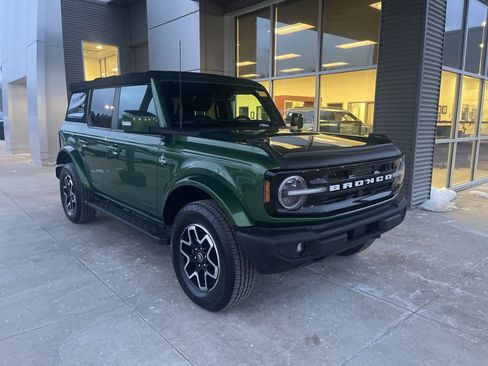 Certified 2022 Ford Bronco Outer Banks image 10