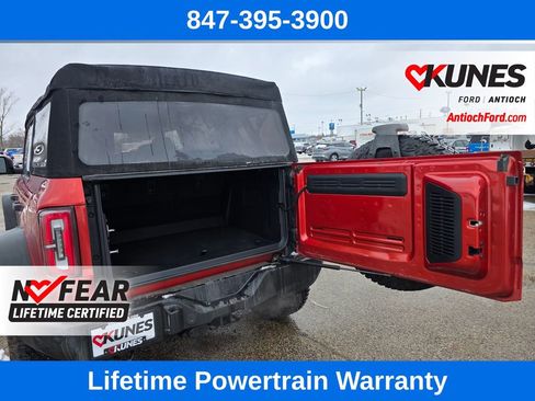 Used 2023 Ford Bronco Wildtrak image 14
