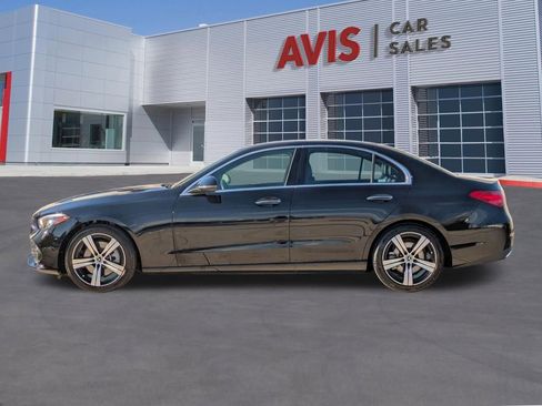 Used 2025 Mercedes-Benz C 300 4MATIC Sedan image 10