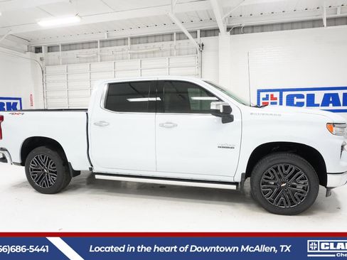 New 2026 Chevrolet Silverado 1500 LTZ w/ LTZ Premium Texas Edition AWD/4WD image 4
