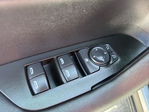 New 2025 Chevrolet Blazer LT AWD/4WD image 12