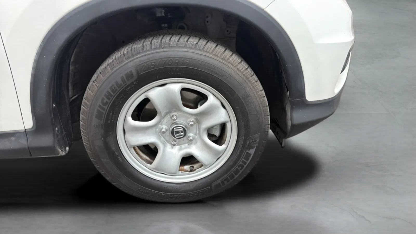 Used 2015 Honda CR-V LX image 25