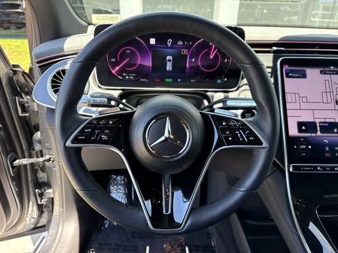Used 2023 Mercedes-Benz EQS 450+ 4MATIC SUV image 31