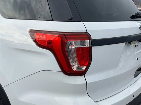 Used 2016 Ford Explorer 4WD Police Interceptor image 39