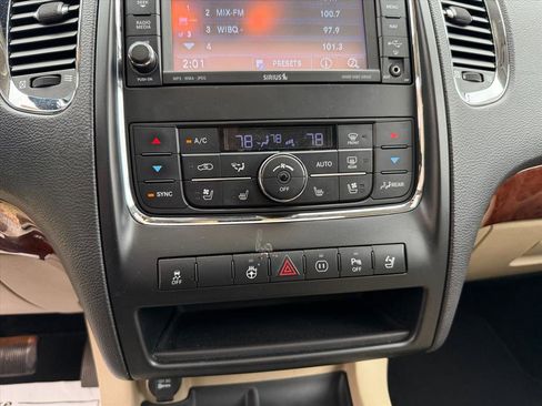 Used 2012 Dodge Durango Citadel image 23