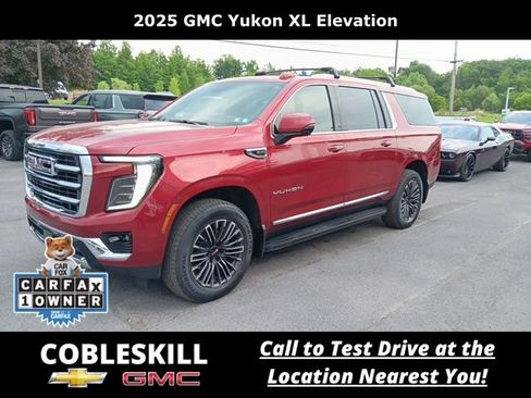 Used 2025 GMC Yukon XL Elevation w/ LPO, Elevation Black Package AWD/4WD image 9