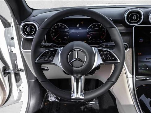 New 2026 Mercedes-Benz GLC 300 4MATIC image 13
