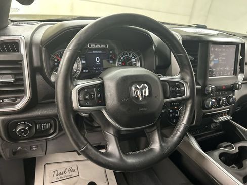 Used 2019 RAM 1500 Big Horn AWD/4WD image 4