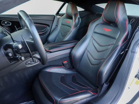 Used 2019 Aston Martin DBS Superleggera RWD image 8