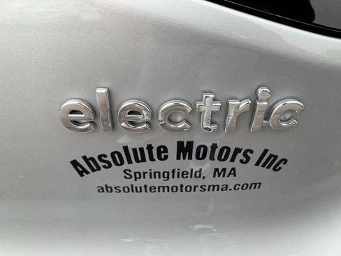 Used 2020 Hyundai Ioniq SE image 26