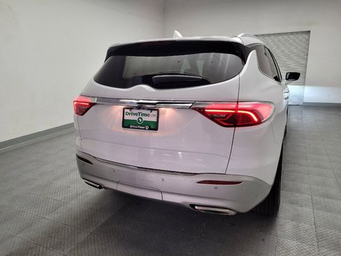 Used 2022 Buick Enclave Essence FWD image 7