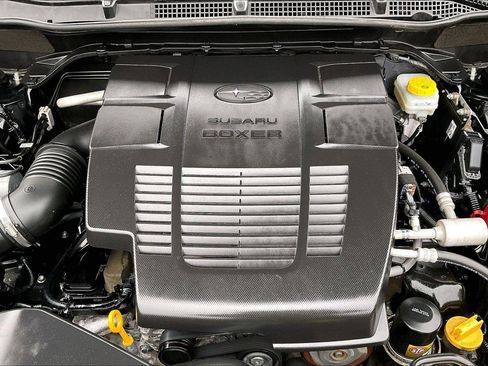 Used 2023 Subaru Forester Premium image 11