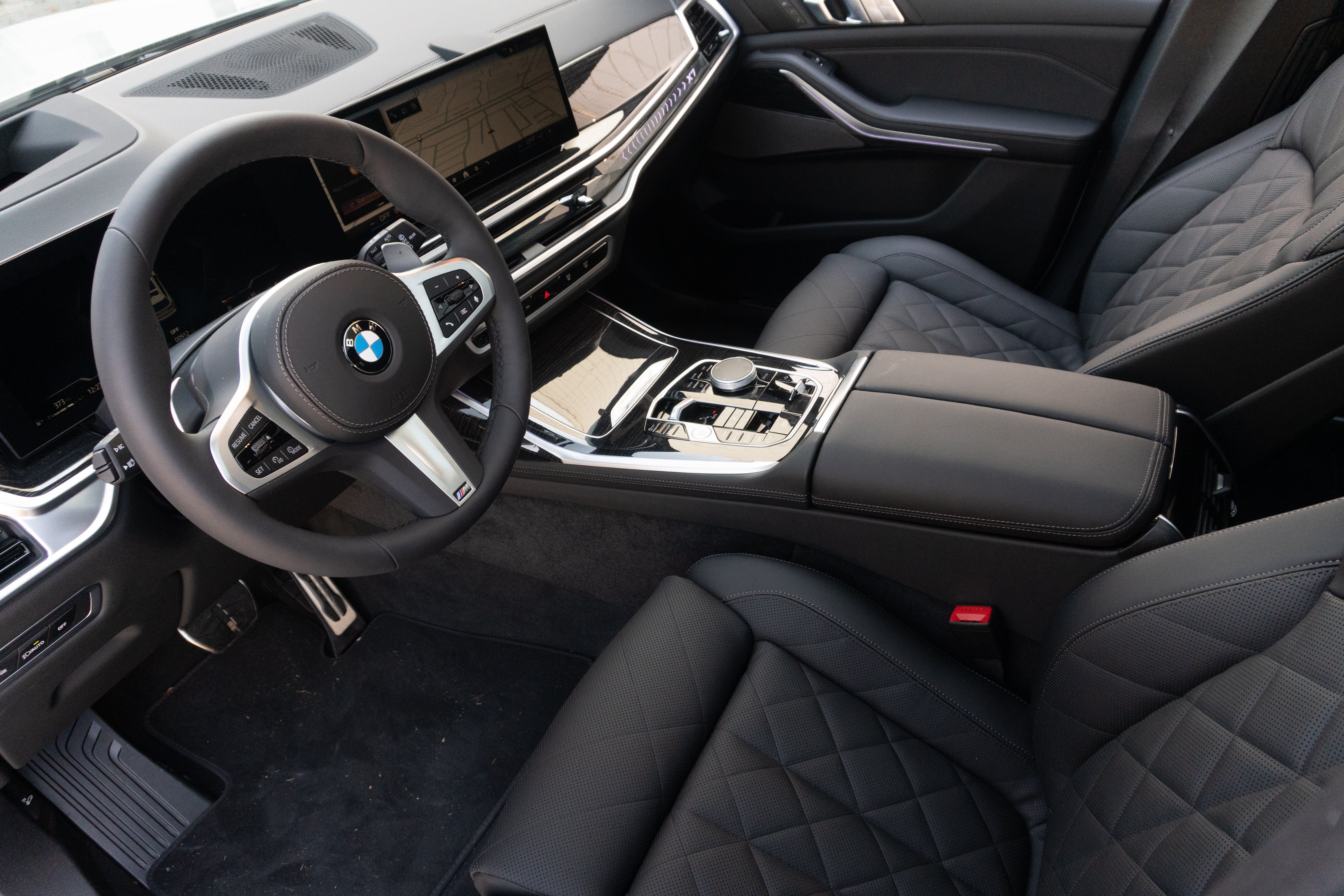 Certified 2027 BMW X7 xDrive40i w/ M Sport Package AWD/4WD image 9
